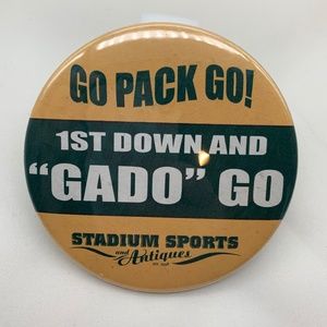 Vintage Green Bay Packers 'Go Pack Go' Gado Stadium Sports & Antiques Button Pin